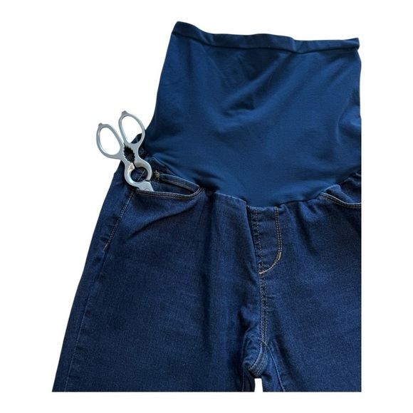 Articles Of Society Maternity Jeans - Size 31 - Picture 6 of 16